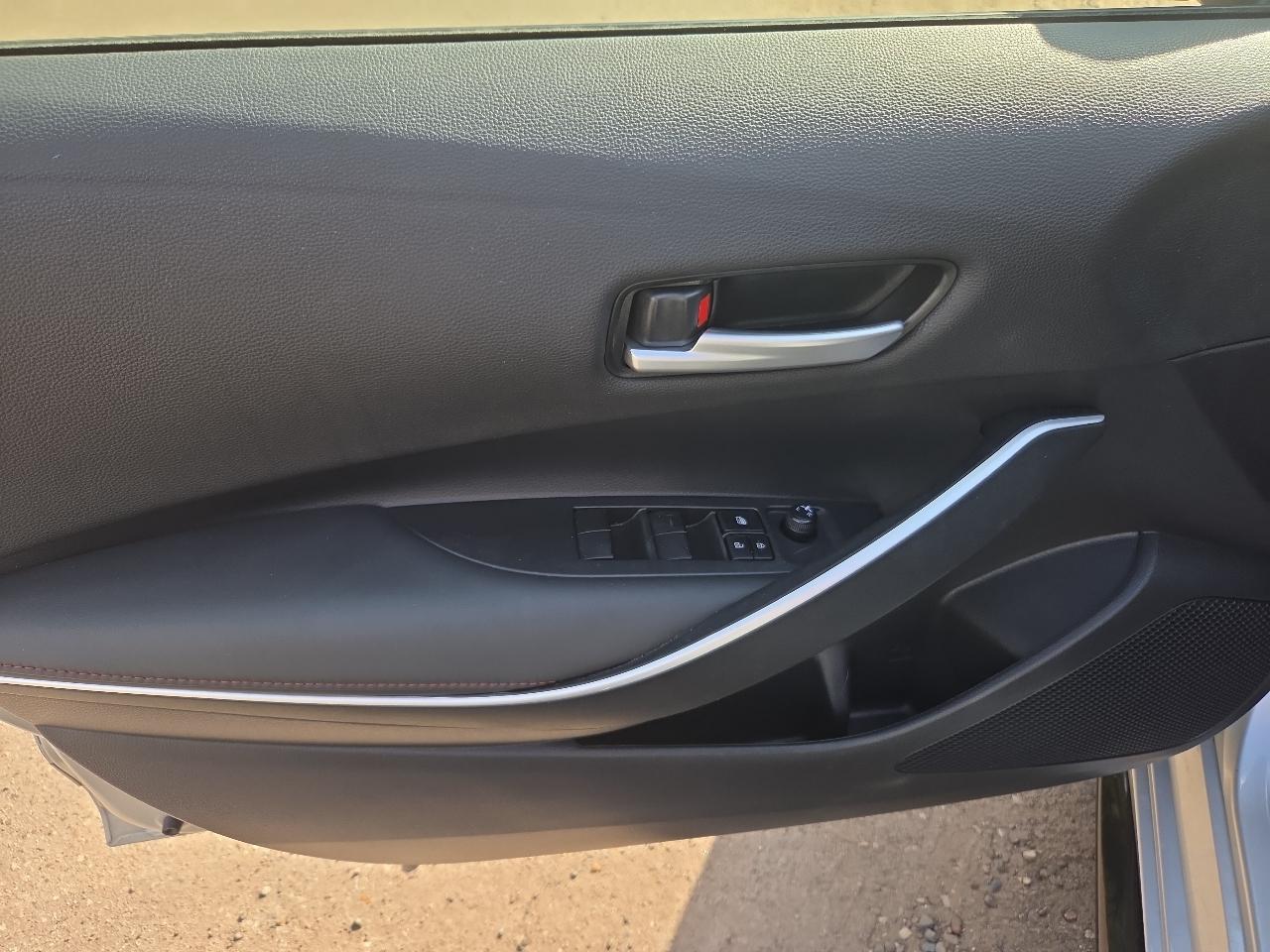Toyota Corolla SE CVT (Natl) 2024
