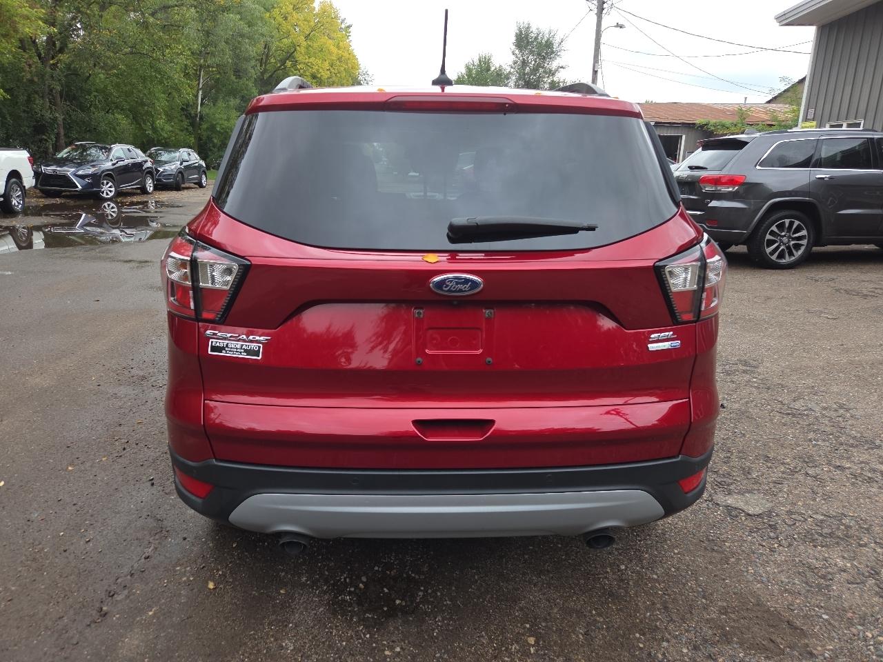 Ford Escape SEL 4WD 2018