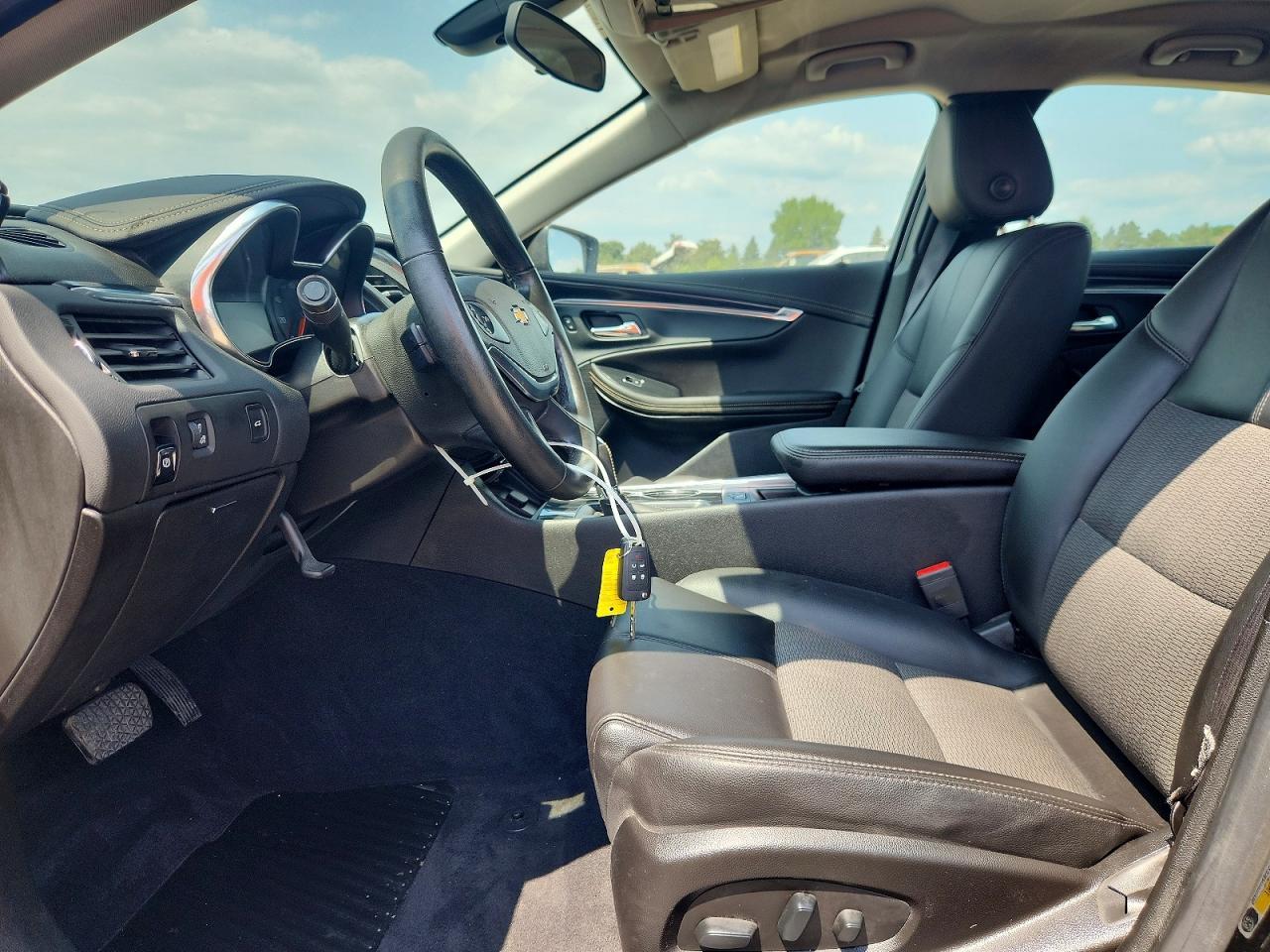 Chevrolet Impala 4dr Sdn LT w/1LT 2019
