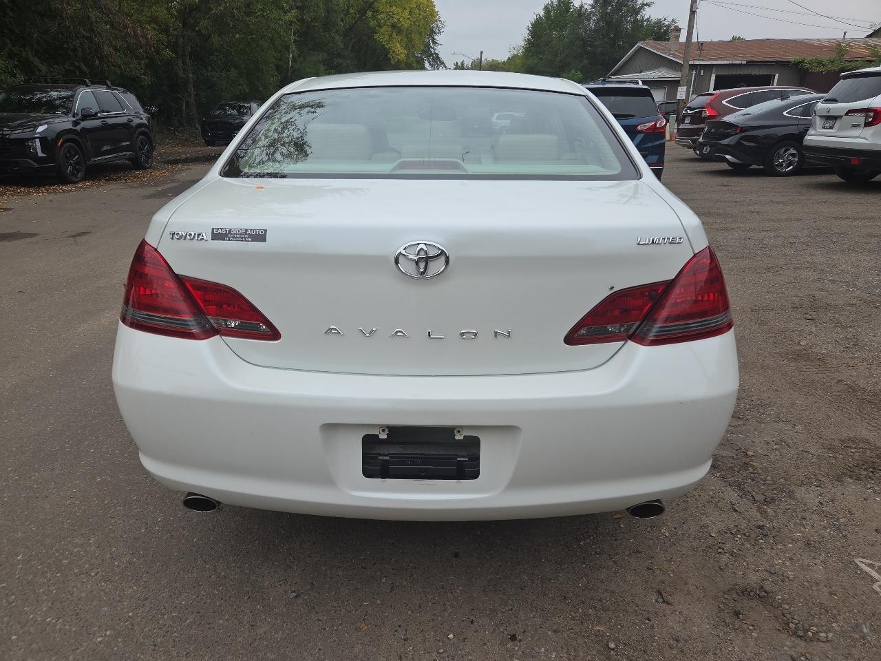 Toyota Avalon 4dr Sdn XL (Natl) 2008