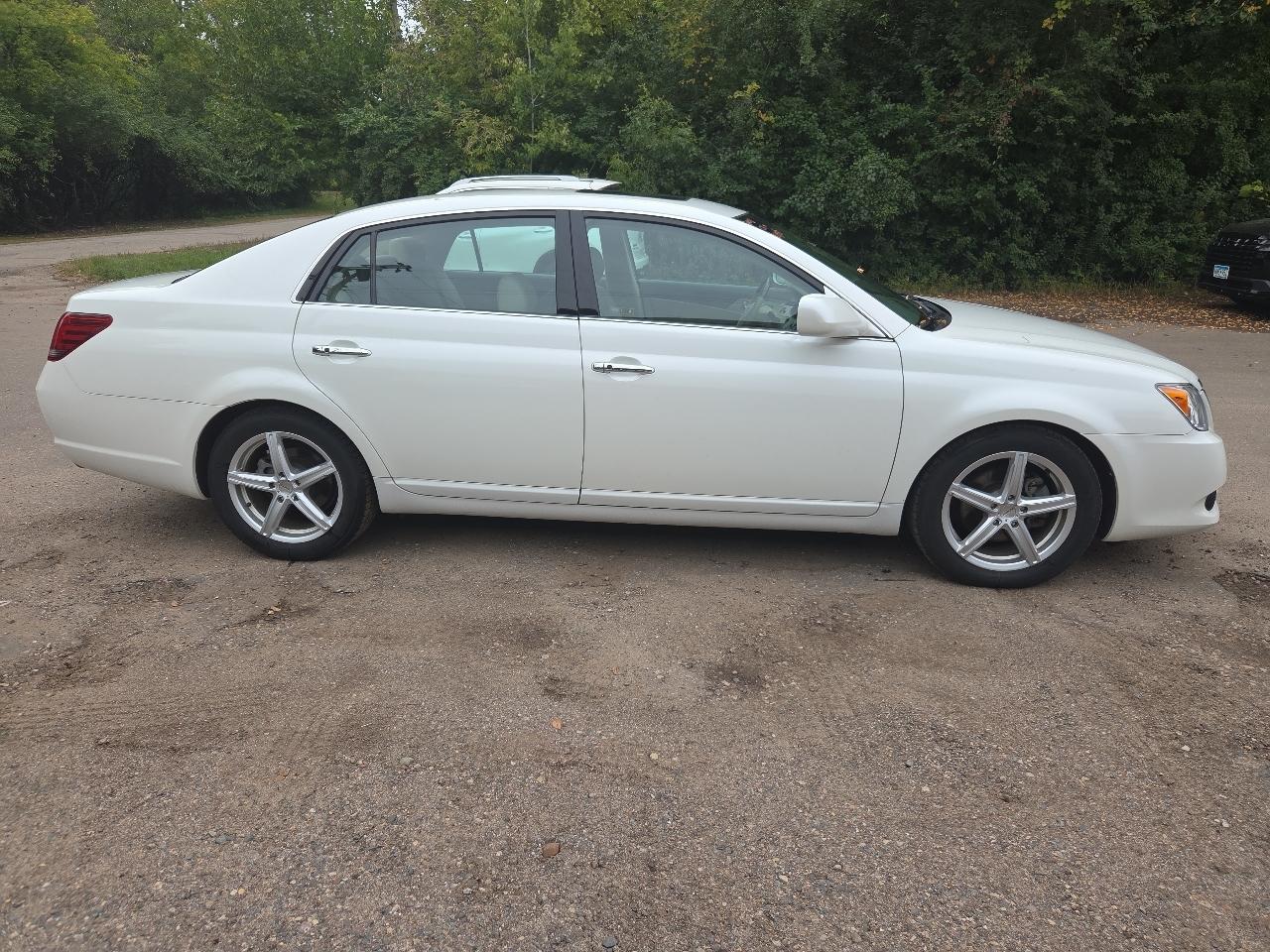 Toyota Avalon 4dr Sdn XL (Natl) 2008