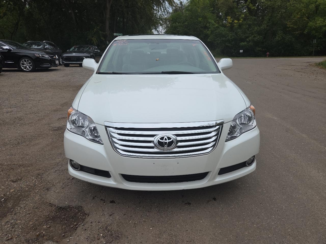 Toyota Avalon 4dr Sdn XL (Natl) 2008