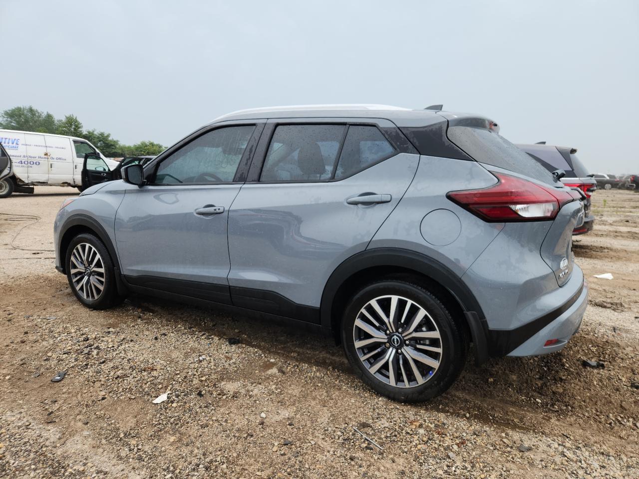 Nissan Kicks SV FWD 2024