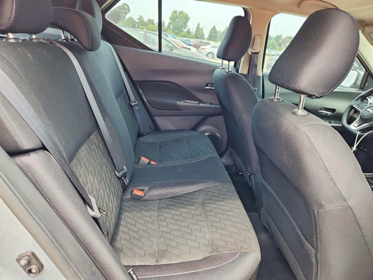 Nissan Kicks SV FWD 2024