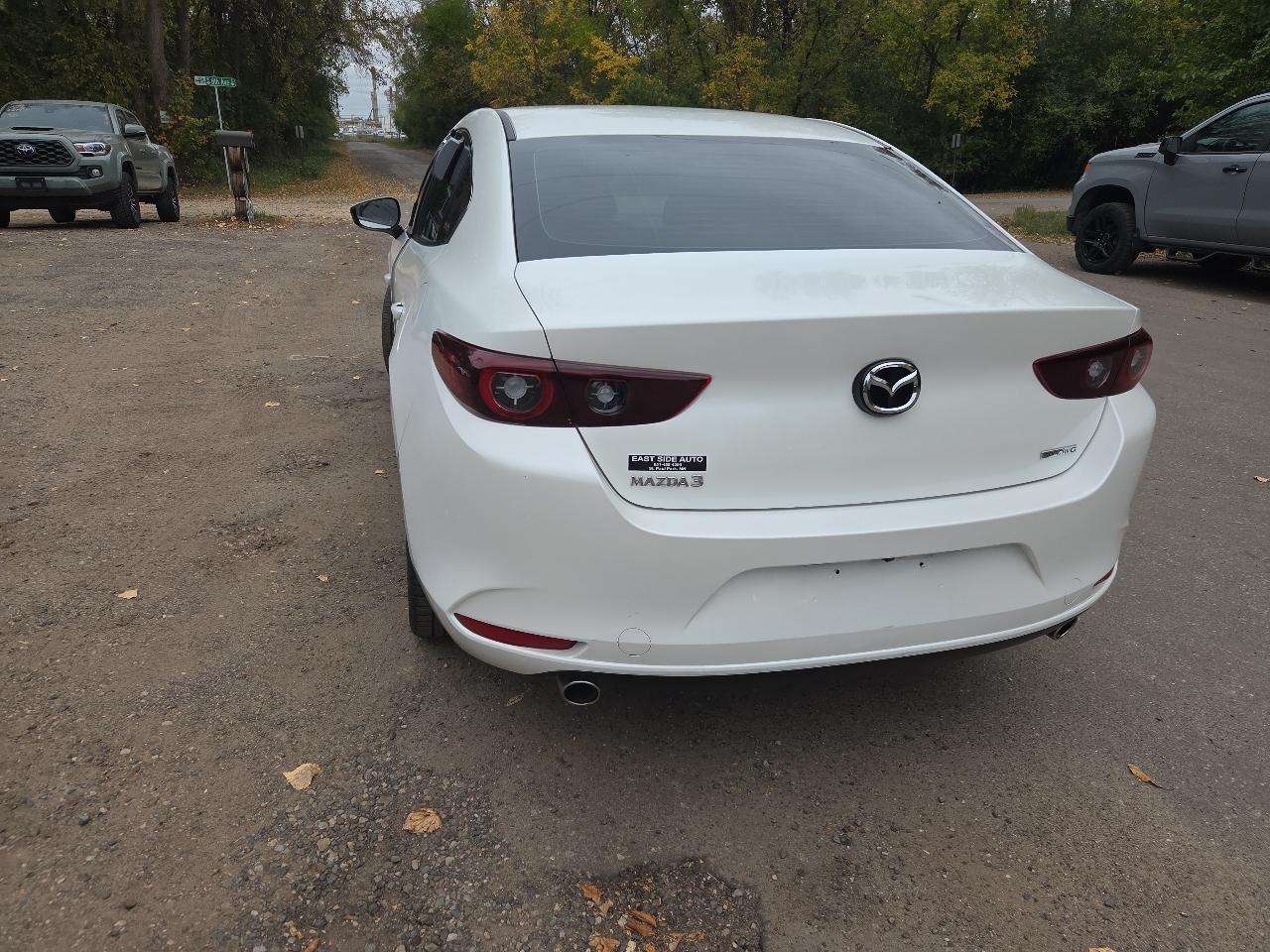 Mazda Mazda3 Sedan Select FWD 2022