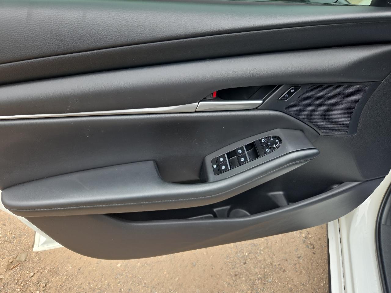 Mazda Mazda3 Sedan Select FWD 2022