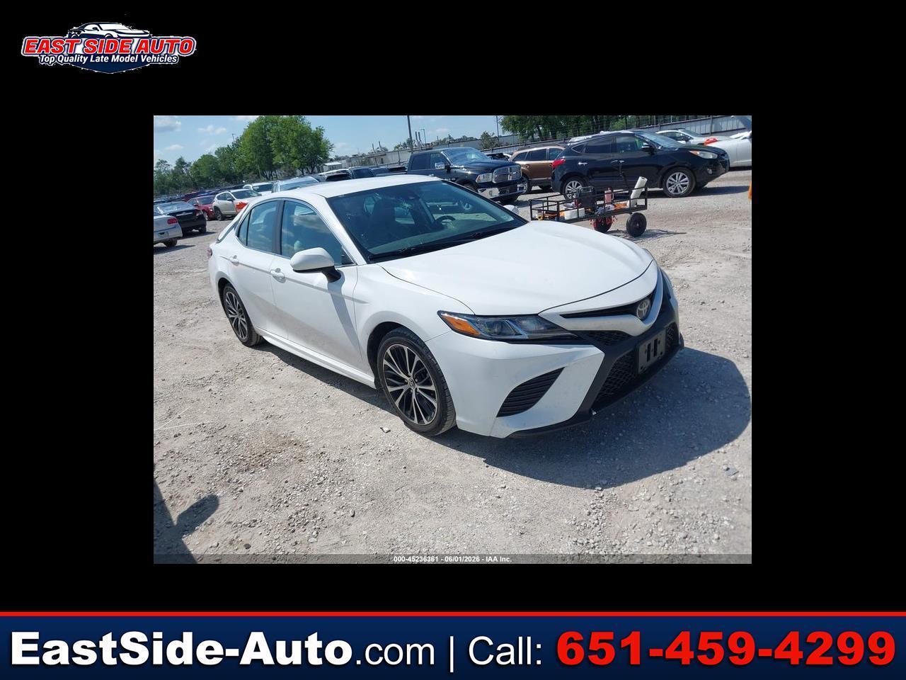 2020 Toyota Camry SE Auto (Natl)