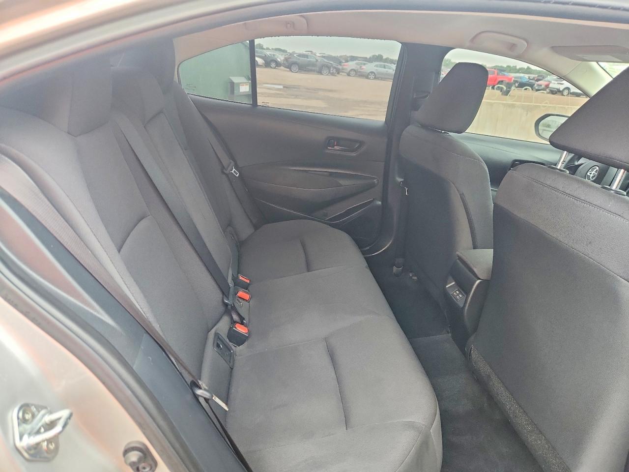 Toyota Corolla LE CVT (Natl) 2024