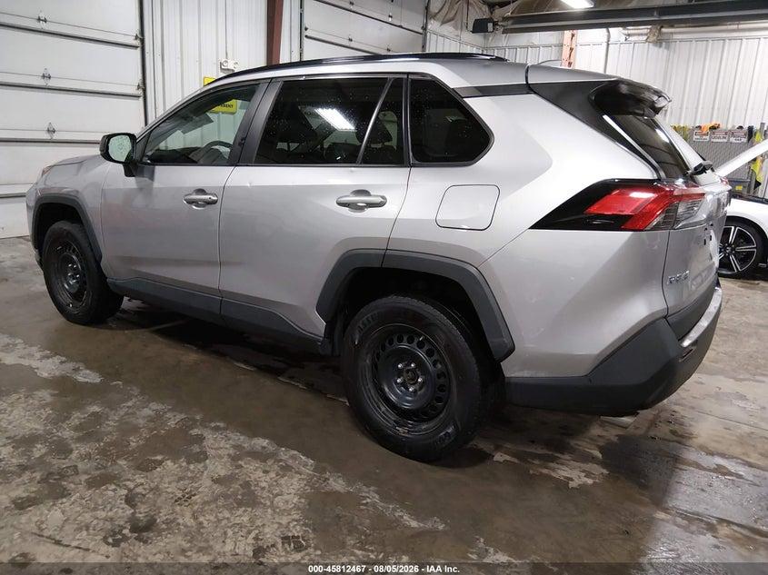 Toyota RAV4 LE AWD (Natl) 2020