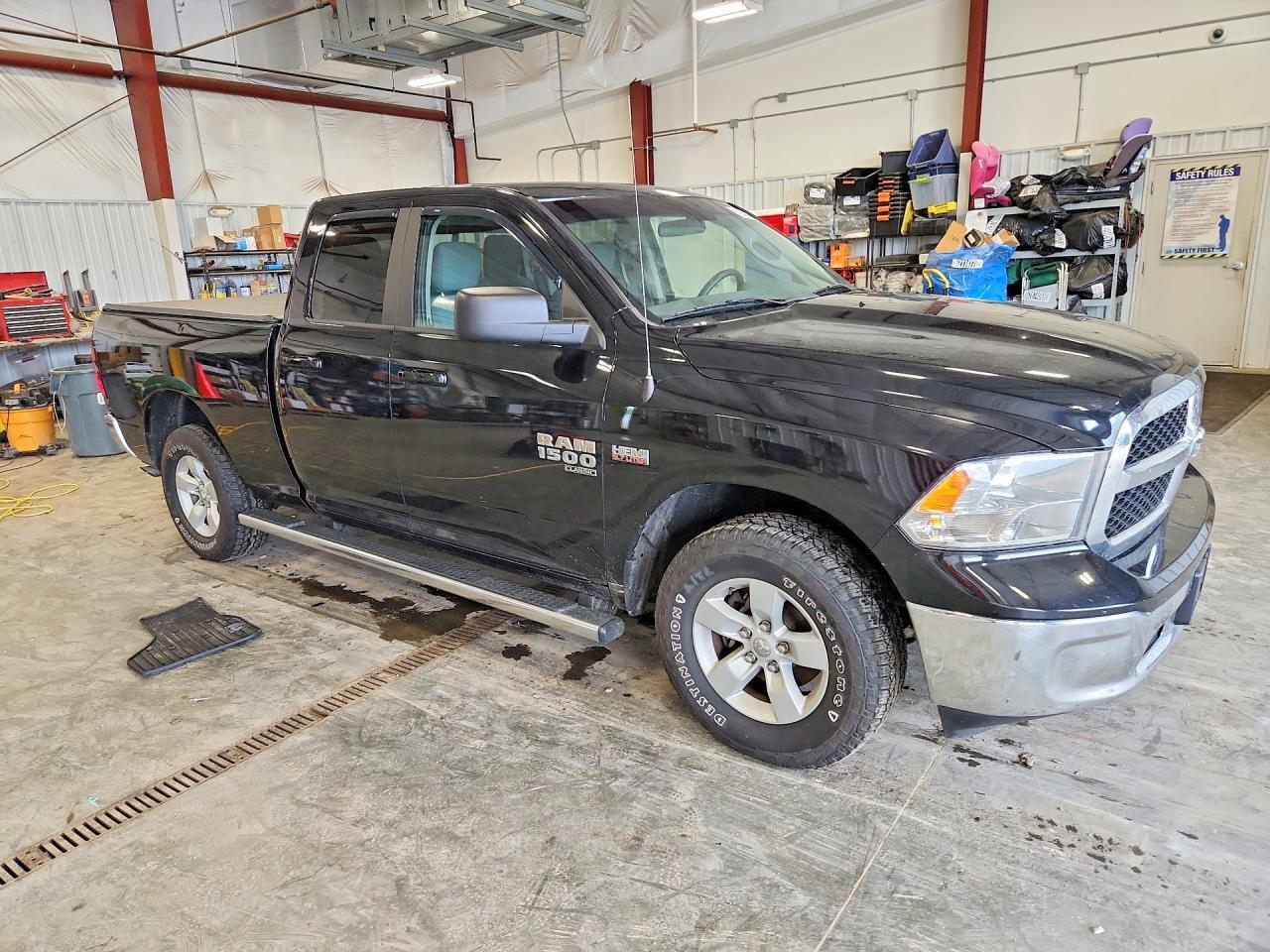 RAM 1500 Classic SLT 4x4 Quad Cab 6'4" Box 2019