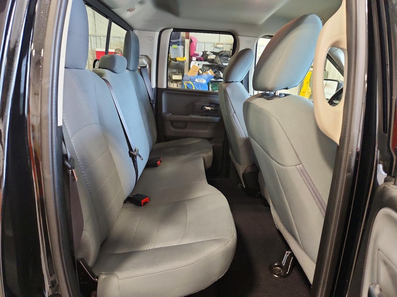 RAM 1500 Classic SLT 4x4 Quad Cab 6'4" Box 2019