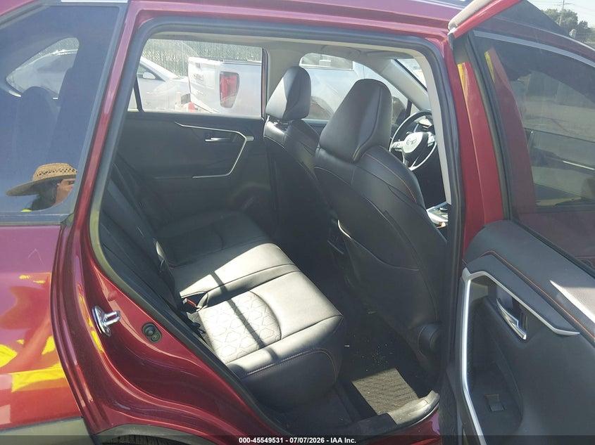 Toyota RAV4 Adventure AWD (Natl) 2021