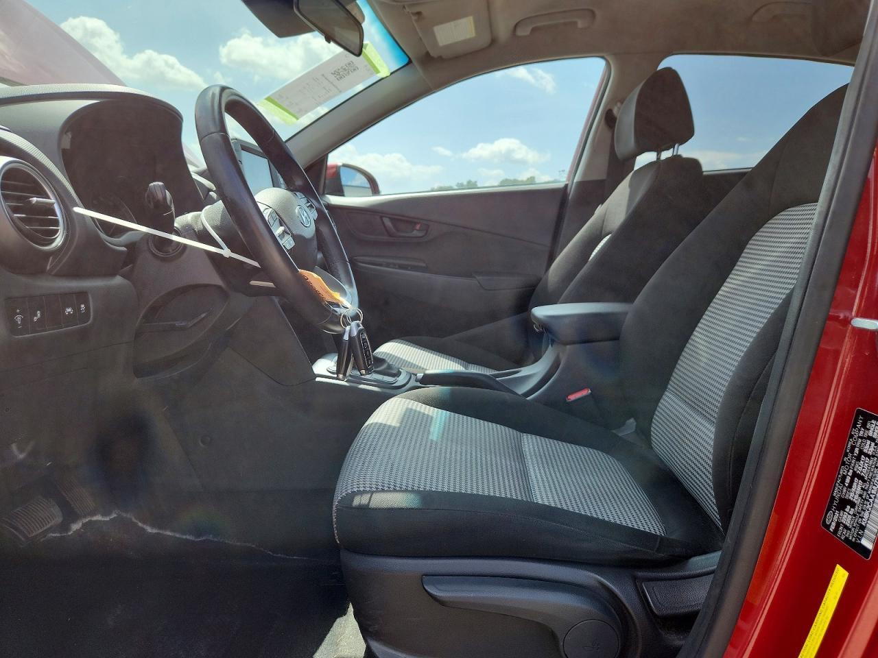 Hyundai Kona SEL Auto AWD 2021