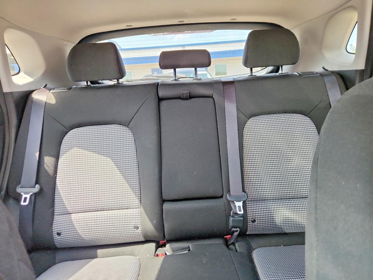 Hyundai Kona SEL Auto AWD 2021