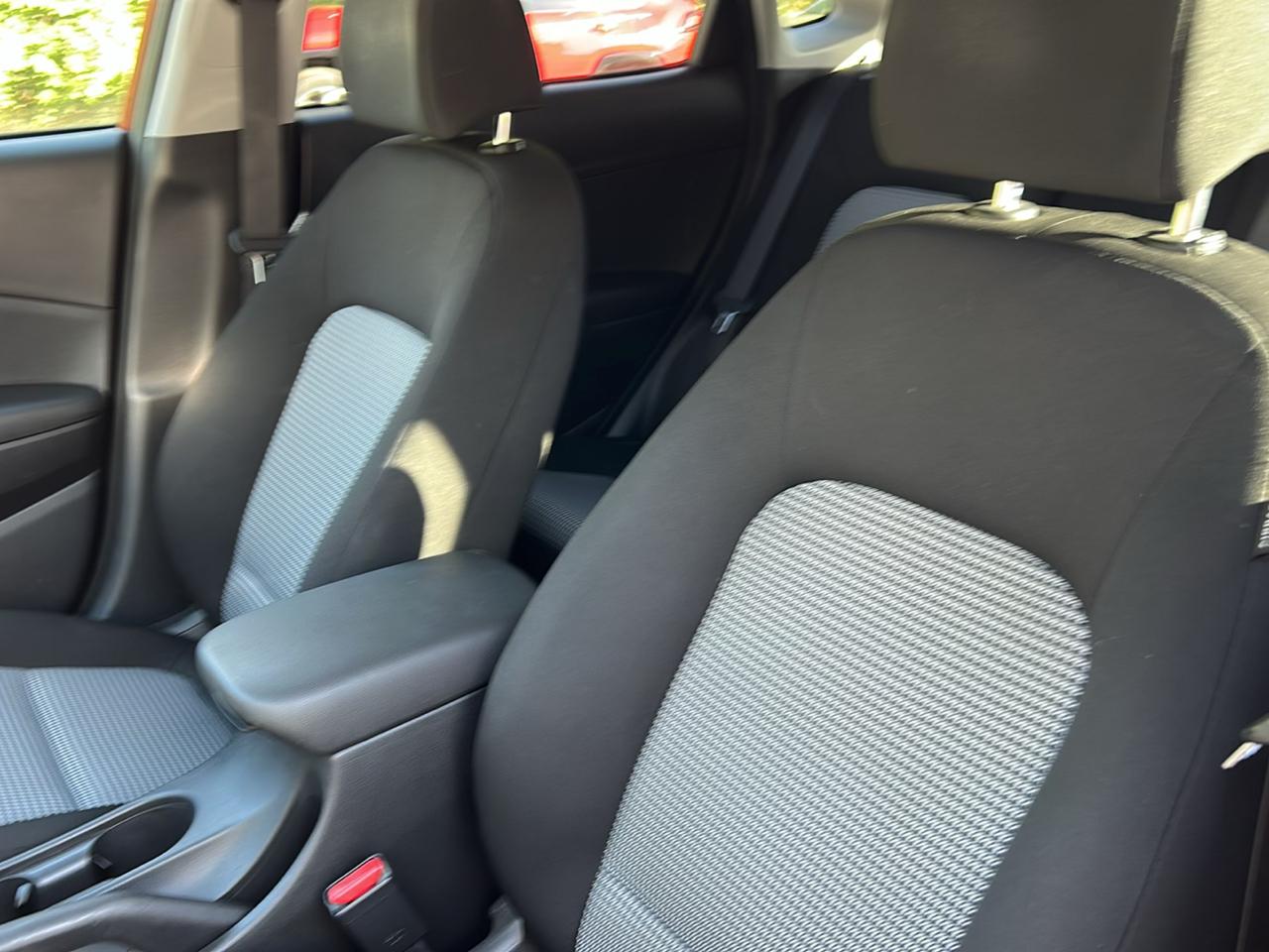Hyundai Kona SEL Auto AWD 2021