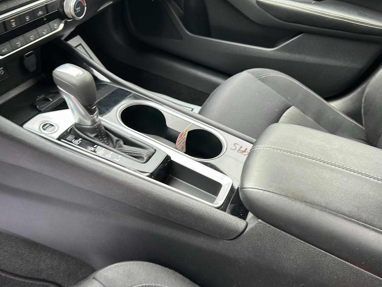 Nissan Altima 2.5 SV Sedan 2024