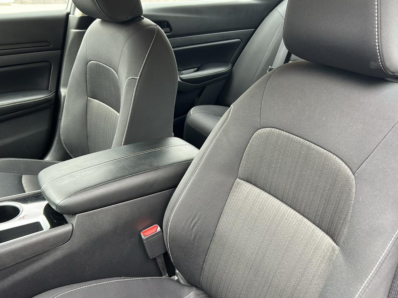 Nissan Altima 2.5 SV Sedan 2024