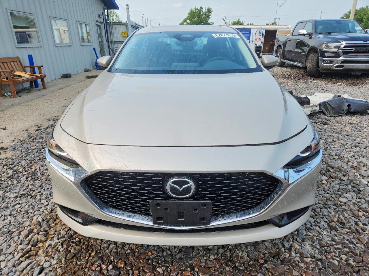 Mazda Mazda3 Sedan 2.5 S Preferred FWD 2026