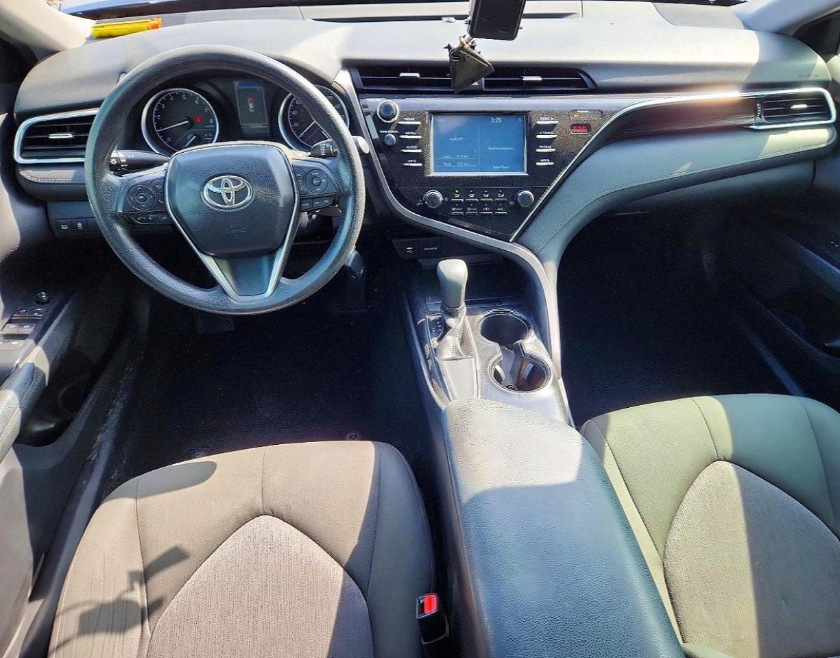 Toyota Camry LE Auto (Natl) 2018