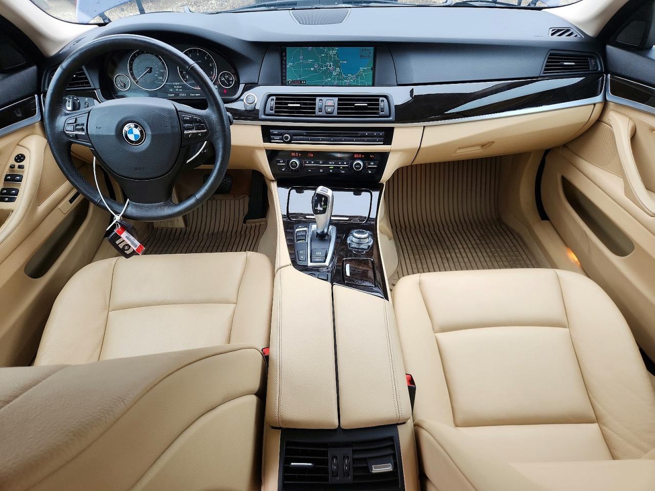 BMW 5 Series 4dr Sdn 535i xDrive AWD 2012