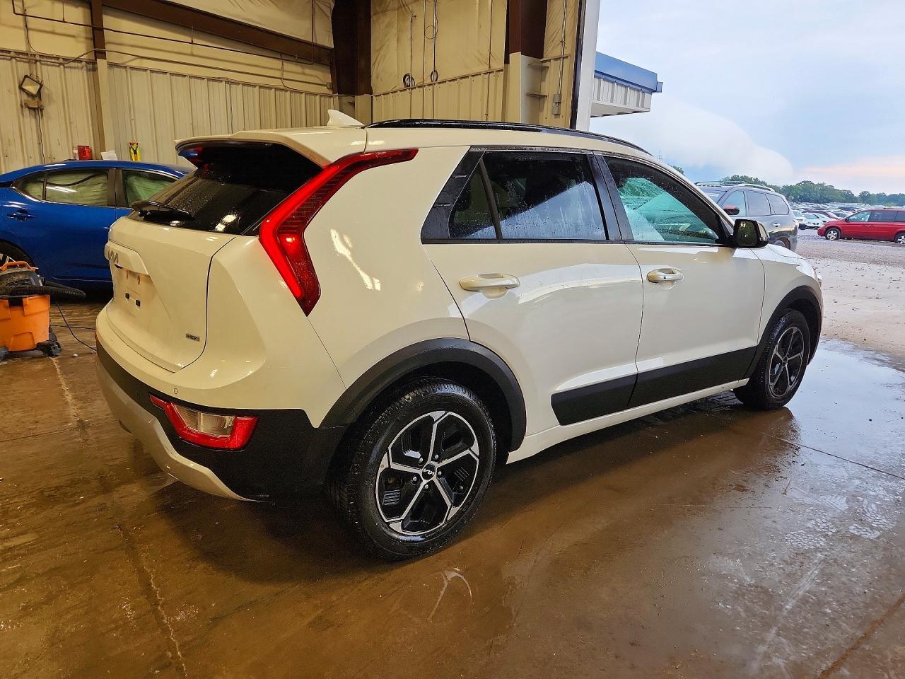 Kia Niro EX FWD 2023
