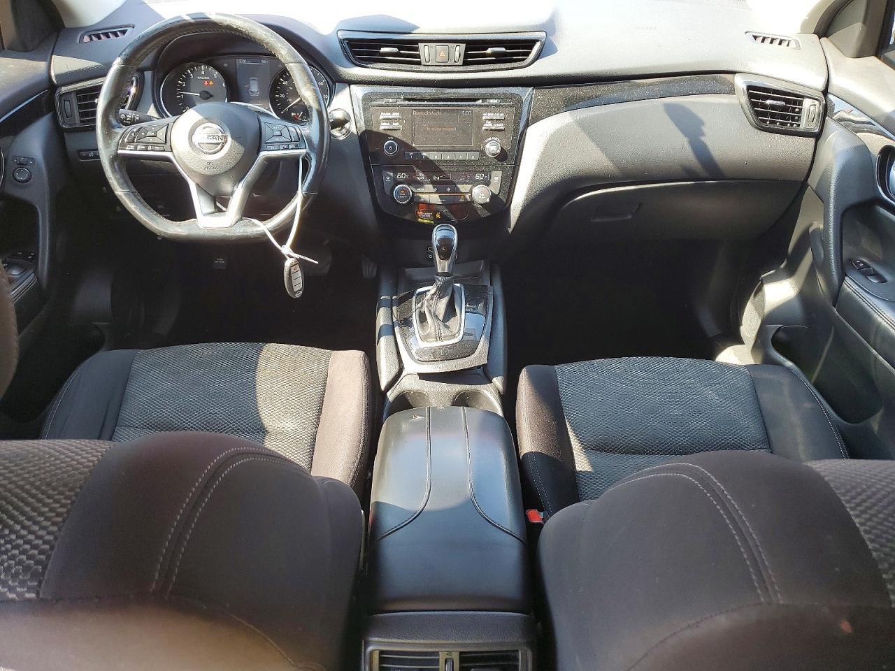 Nissan Rogue Sport AWD SV 2017