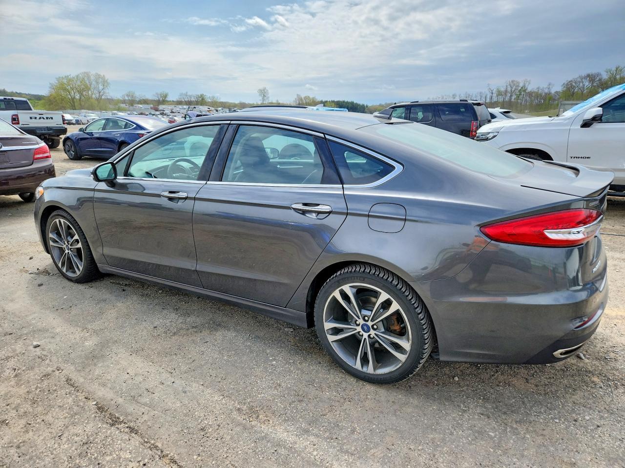 Ford Fusion Titanium AWD 2020