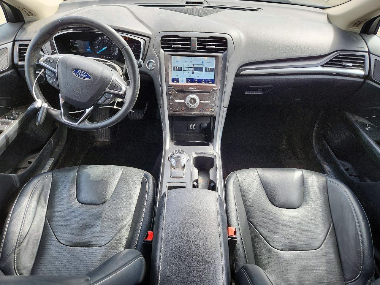 Ford Fusion Titanium AWD 2020