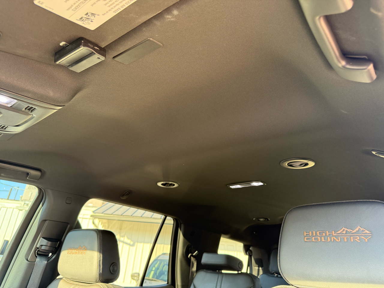 Chevrolet Tahoe 4WD 4dr High Country 2025 Chevrolet Tahoe 4WD 4dr High Country 2025