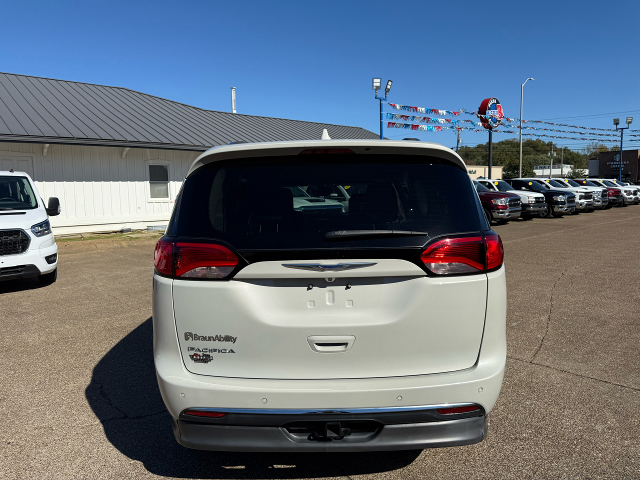 Chrysler Pacifica Touring L Plus FWD 2019