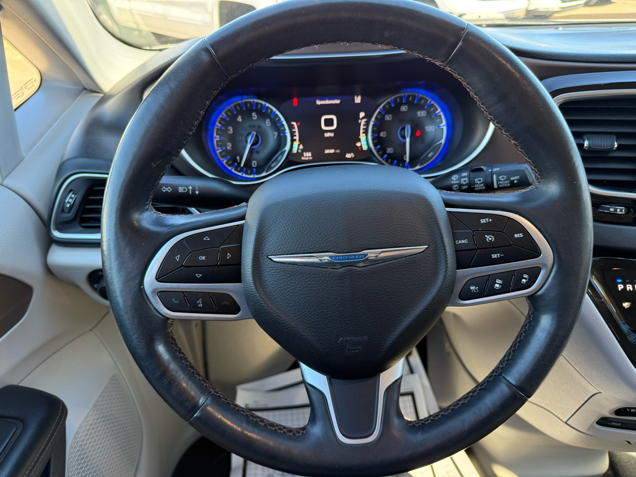 Chrysler Pacifica Touring L Plus FWD 2019