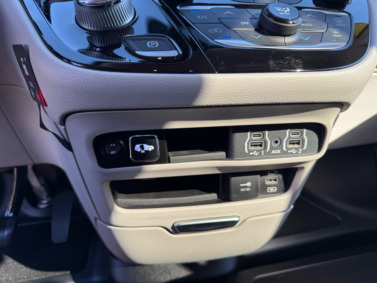 Chrysler Pacifica Touring L FWD 2022