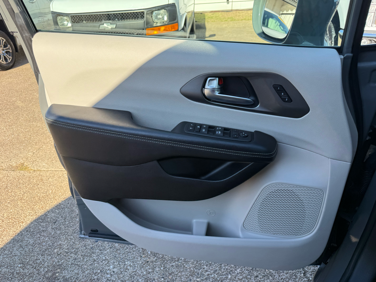 Chrysler Pacifica Touring L FWD 2022