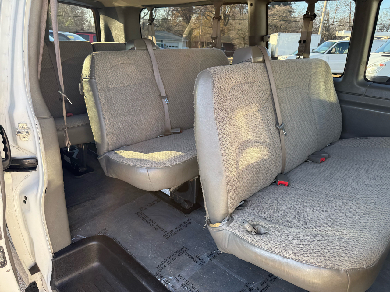 Chevrolet Express Passenger RWD 3500 155" LT 2019