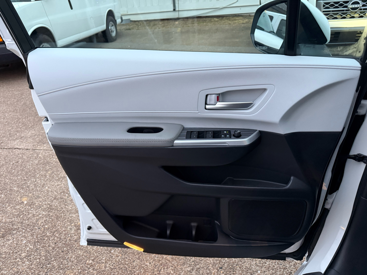 Toyota Sienna XLE AWD 7-Passenger (Natl) 2025