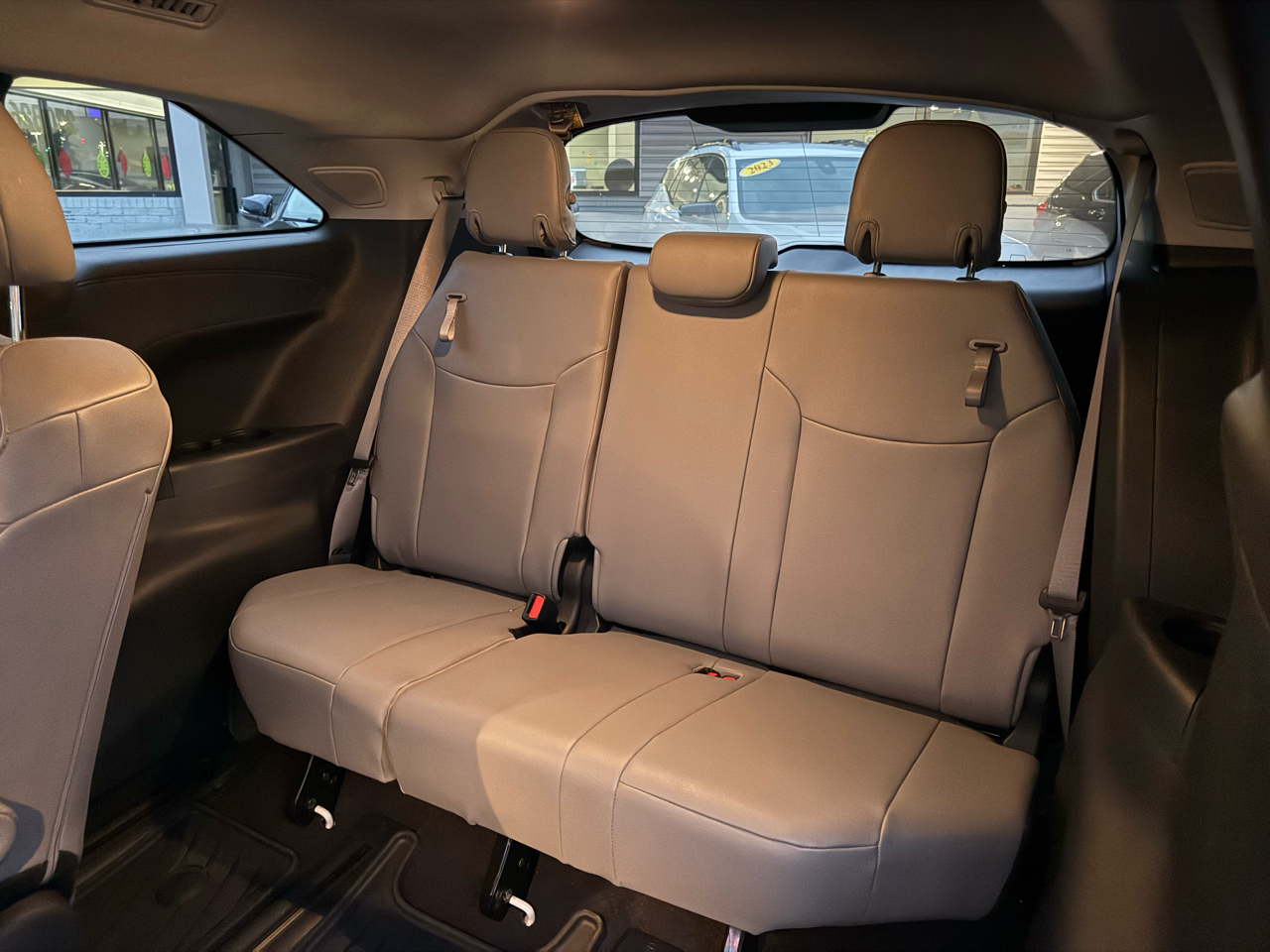 Toyota Sienna XLE AWD 7-Passenger (Natl) 2025