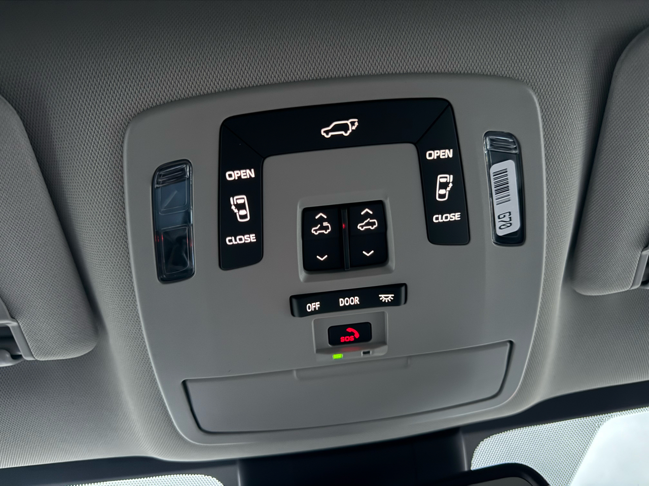 Toyota Sienna XLE AWD 7-Passenger (Natl) 2025