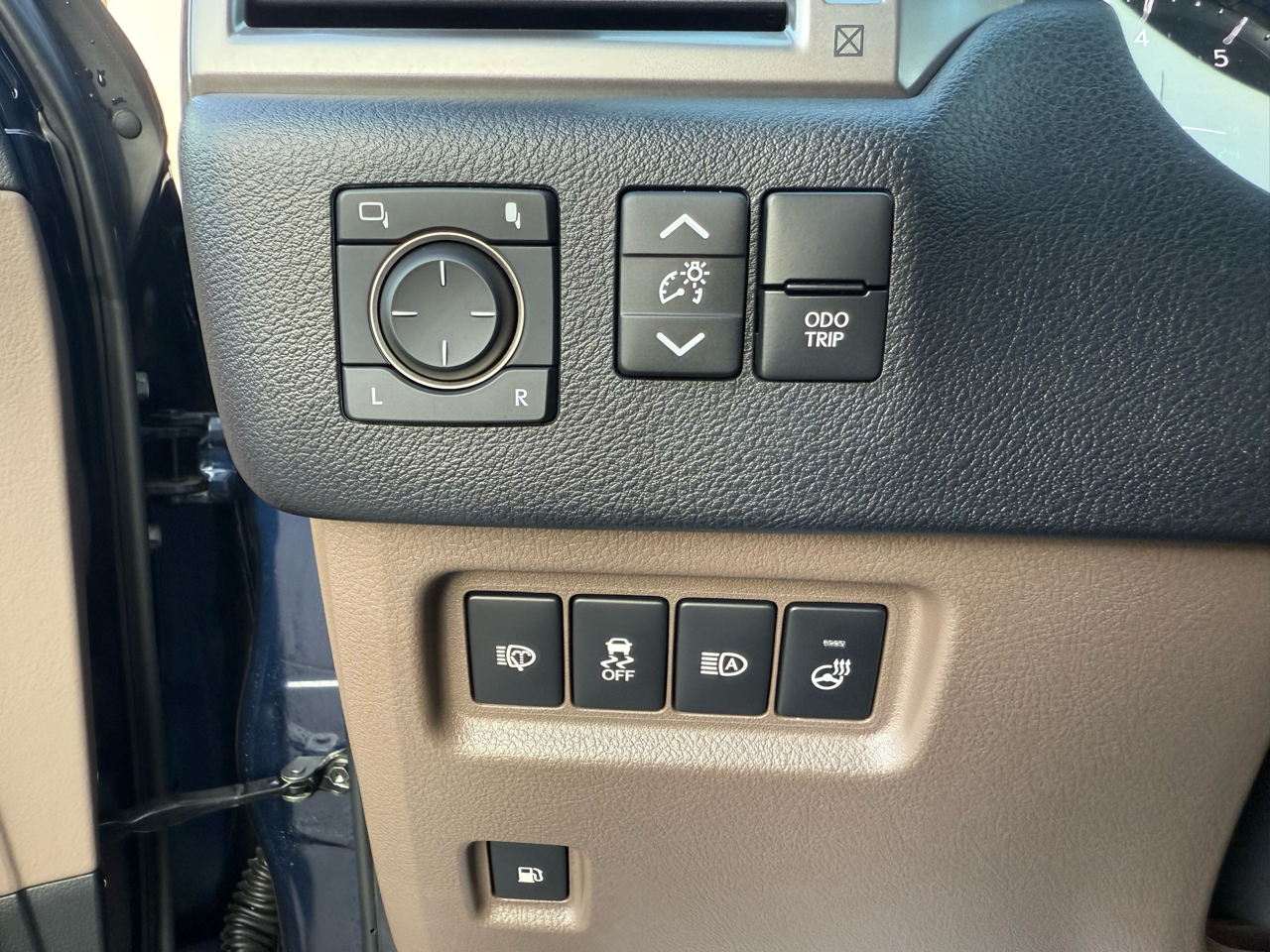 Lexus GX GX 460 Premium 4WD 2023