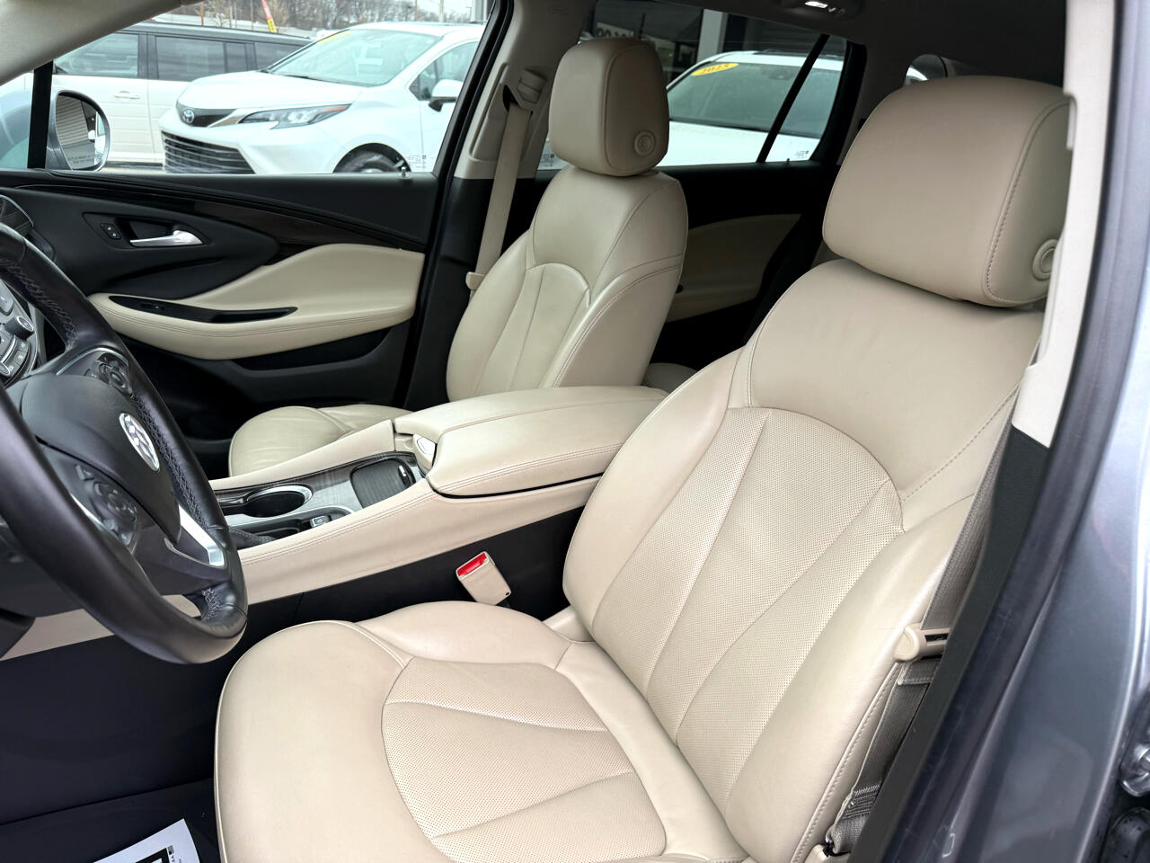 Buick Envision FWD 4dr Essence 2020