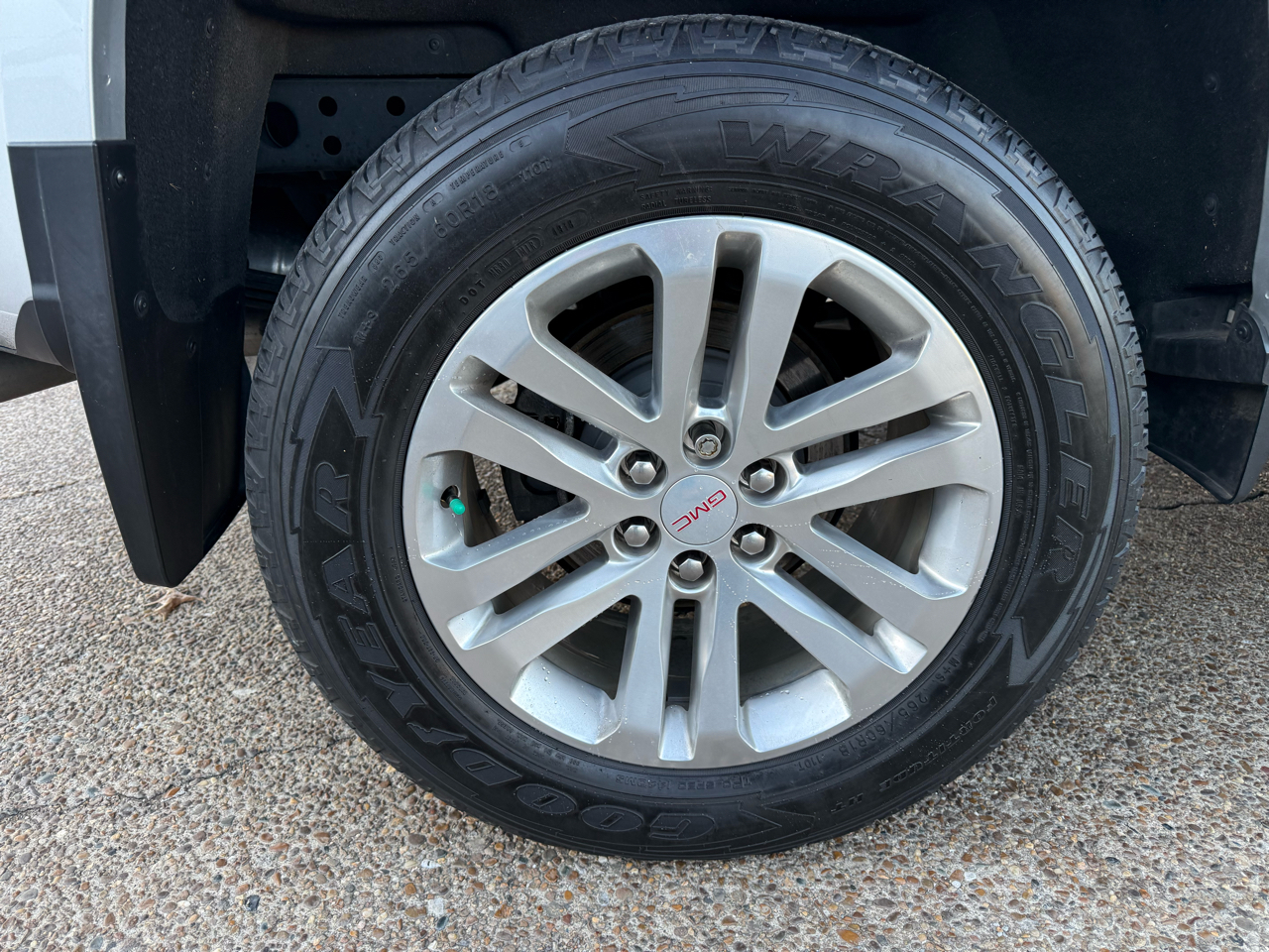 GMC Canyon 4WD Crew Cab 128.3" SLT 2019