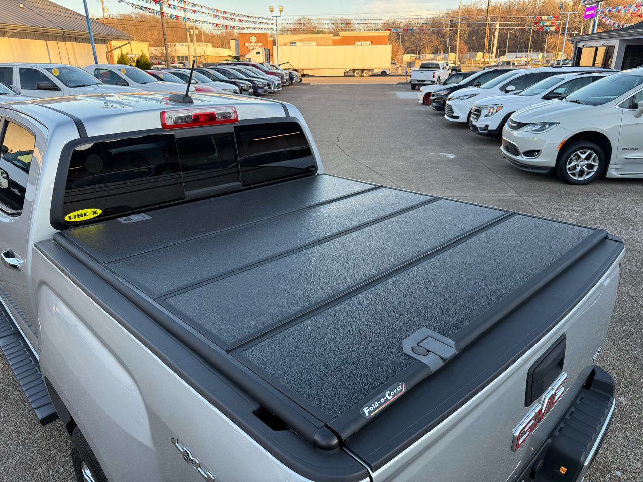 GMC Canyon 4WD Crew Cab 128.3" SLT 2019