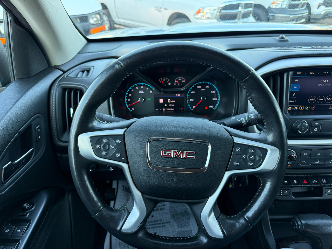 GMC Canyon 4WD Crew Cab 128.3" SLT 2019