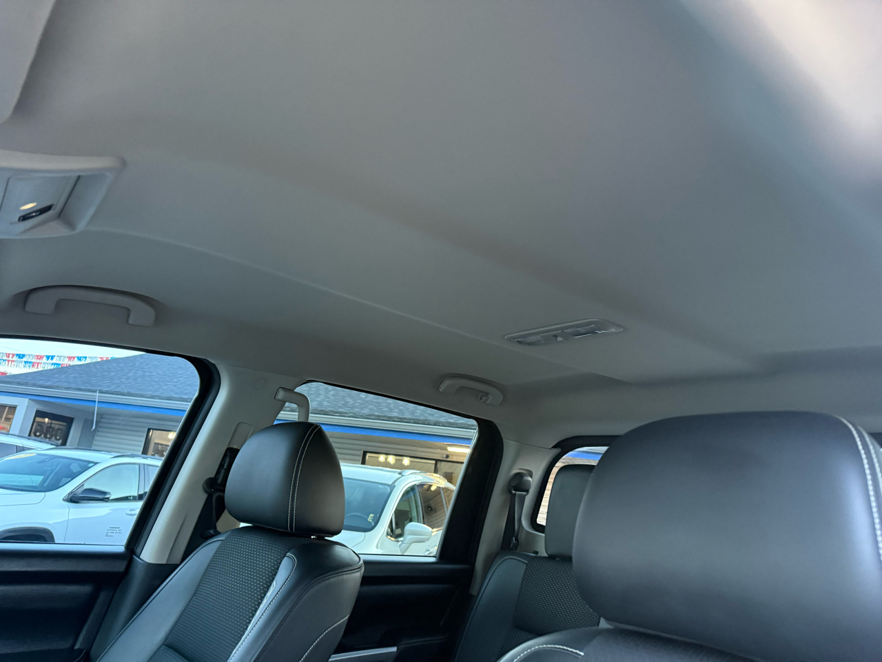 Nissan Titan 4x4 Crew Cab PRO-4X 2017