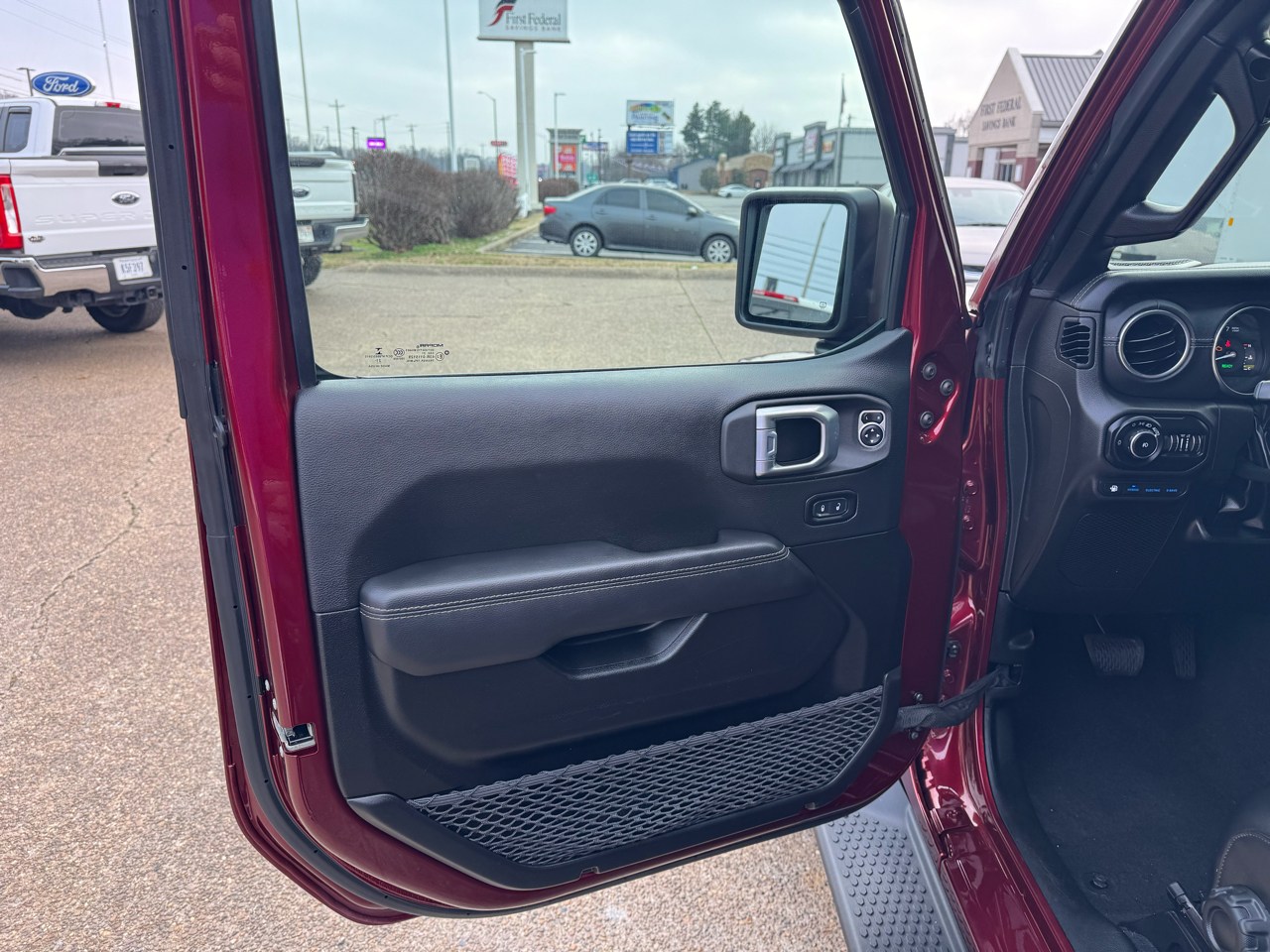 Jeep Wrangler 4xe Unlimited Sahara 4x4 2022