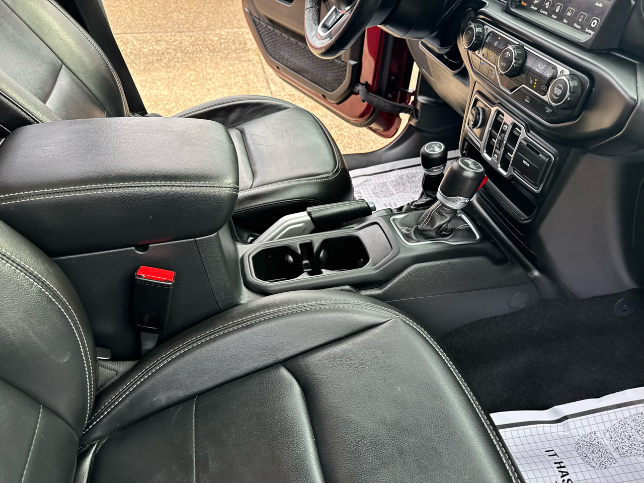 Jeep Wrangler 4xe Unlimited Sahara 4x4 2022