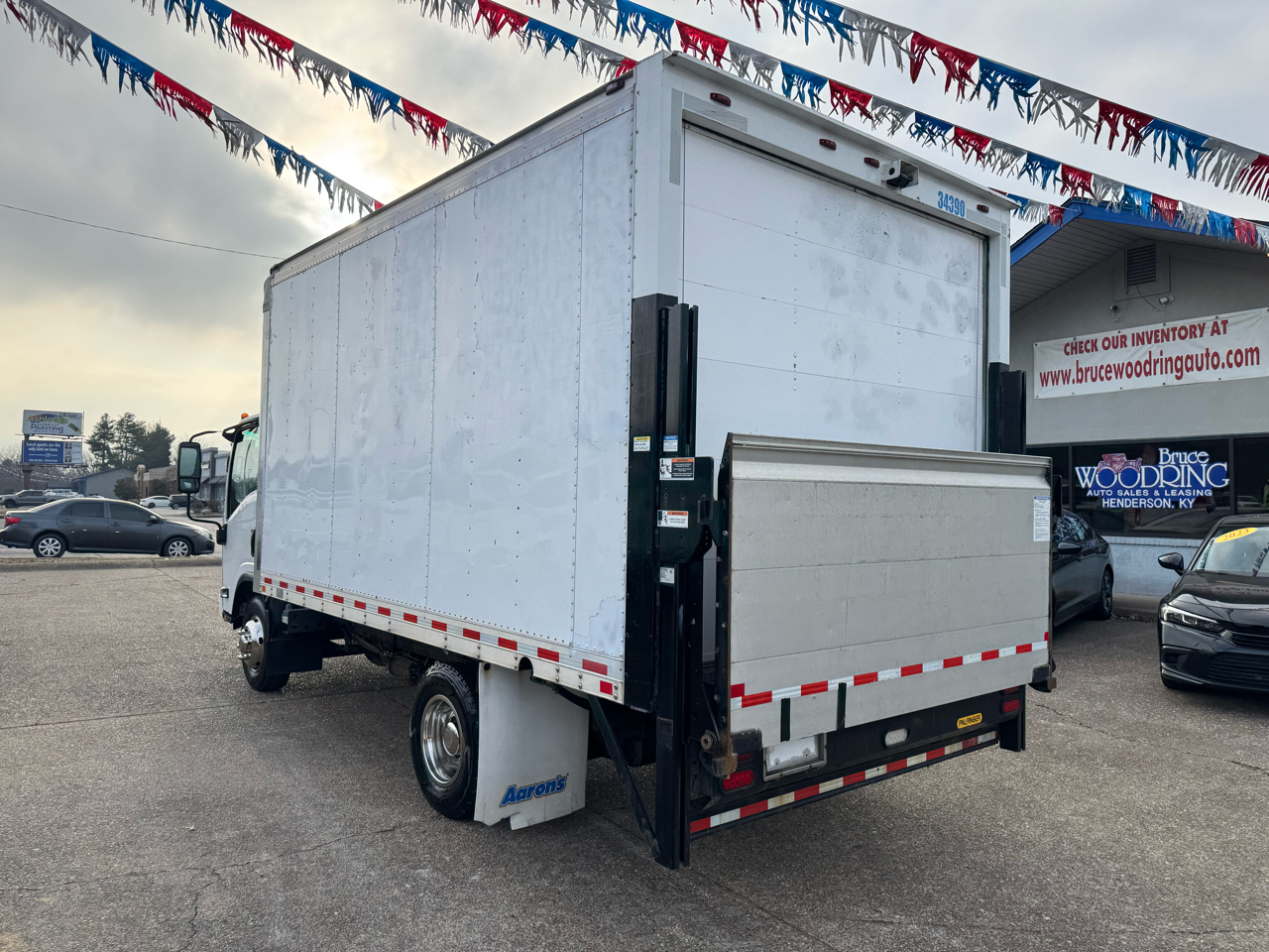 Isuzu Trucks NRR  2018