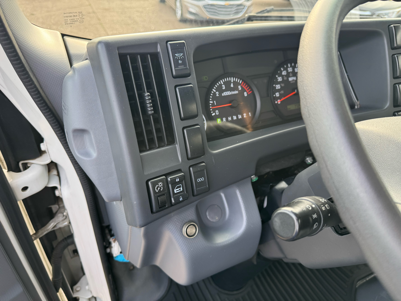 Isuzu Trucks NRR  2018