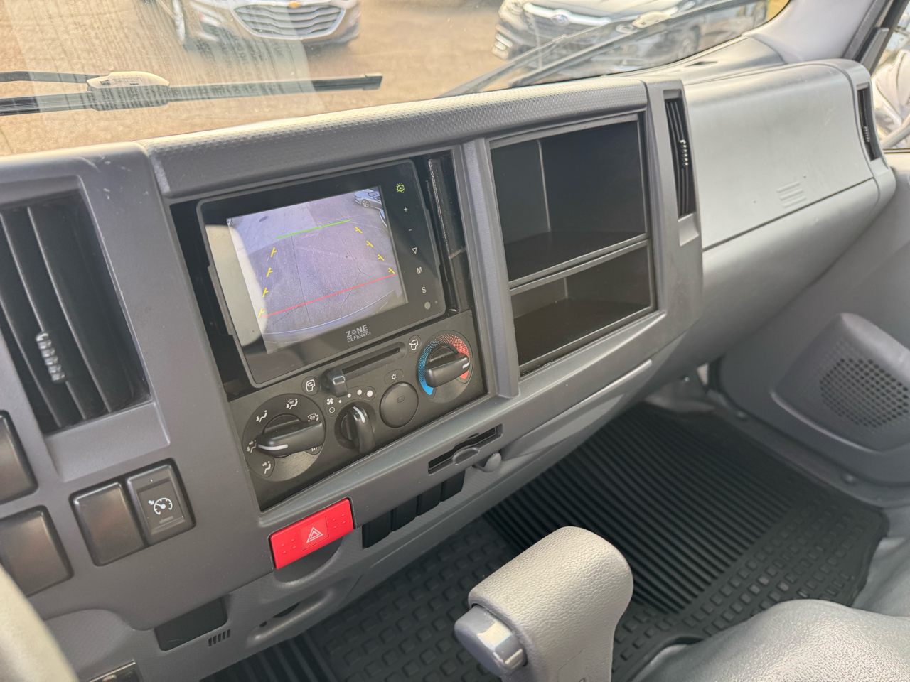 Isuzu Trucks NRR  2018