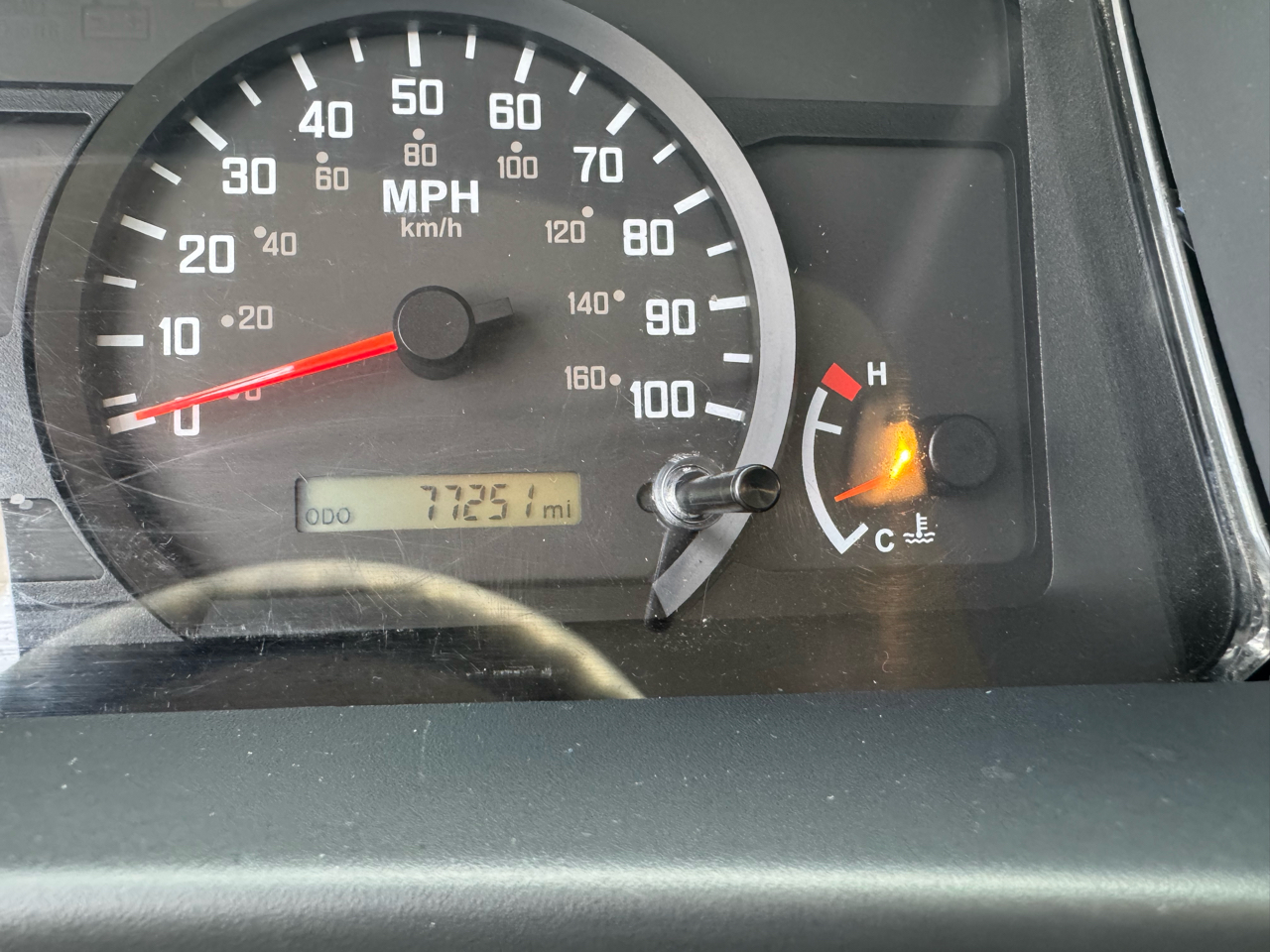 Isuzu Trucks NRR  2018