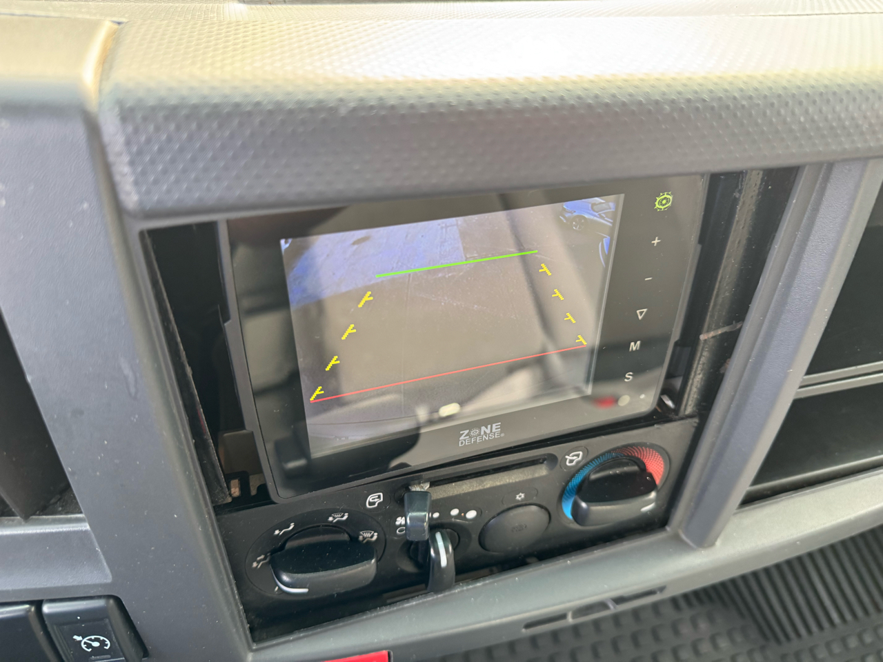 Isuzu Trucks NRR  2018